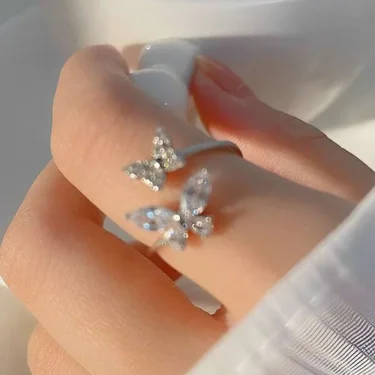 Huitan Shiny Uniquely Designed Butterfly Opening Rings for Women Simple Stylish Silver Color Rings Fashion Trendy Party Jewelry 3