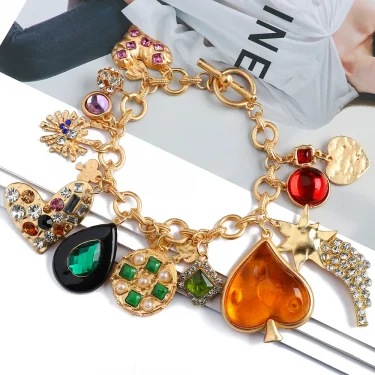Charm Matching Friendship Bracelets For Women Girl Wholesale Luxury Metal Heart Sweet Crystal Bracelet Boho Valentines Jewelry 1