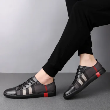 New Fashion Mens Breathable Skateboard Shoes Men Fashion Sneakers High Quality Trainers Shoes Casual Genuine Leather Shoes 5