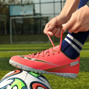 Men Turf Soccer Shoes Boys Soccer Field Cleats Anti Skid Outdoor Futsal Sneakers Fashion Youth Society Football Boots Plus Sized 5