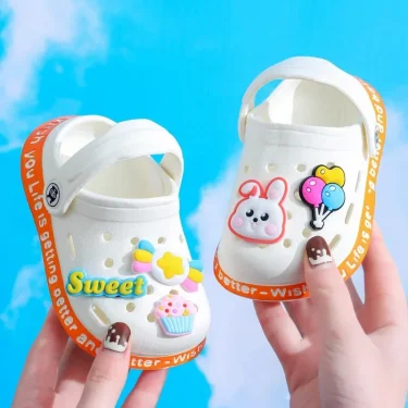 Summer Kids ShoesSandals Hole Children's Shoes Slippers Soft Anti-Skid Cartoon Design Hole Baby Shoes Sandy Beach For Boys Girls 4