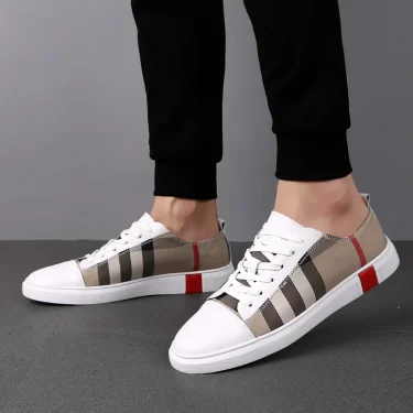 New Fashion Mens Breathable Skateboard Shoes Men Fashion Sneakers High Quality Trainers Shoes Casual Genuine Leather Shoes 1