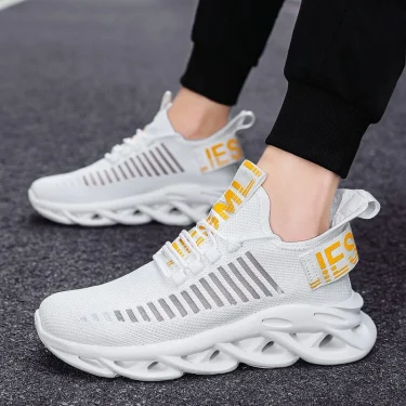 Men Shoes Comfortable Sneakers Womoen Breathable Couple Running Shoes Mesh Tenis Sport Shoes Size 36-46 Waling Sneakers Men 2