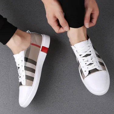New Fashion Mens Breathable Skateboard Shoes Men Fashion Sneakers High Quality Trainers Shoes Casual Genuine Leather Shoes 2