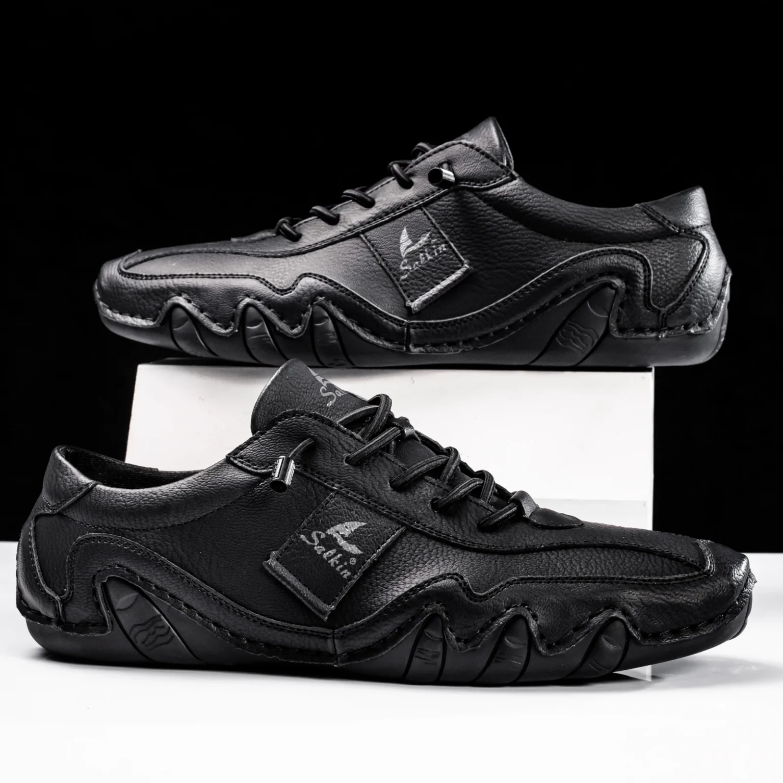 New 2025 Spring Handmade Leather Casual Men Shoes Design Fashion Sneakers Man Loafers Breathable Soft Flat Shoes Driving Shoes 4