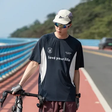 Summer T-shirt Men's UPF100 Hundred Casual UV Protection Lightweight Breathable Quick Dry Couple Short Sleeve 2