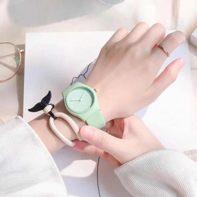 Candy Colors Student Watch INS Korean Fashion Trendy Ladies PU Leather Strap Wristwatch Simple Versatile Clock 2