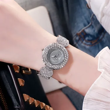 Women's Watch Luxury Rhinestone Quartz Bracelet Watch Sparkling Fashion Analog Party Dress Wrist Watch 2