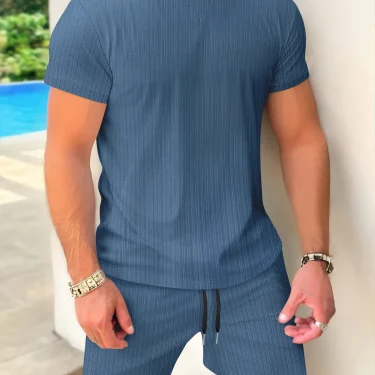 Summer men's short-sleeved and shorts set, simple and casual, high-quality outdoor men's wear, summer fashionable loose pullover 1