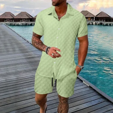A summer men's beach set featuring a simple solid color short-sleeved shirt with a checkered pattern and drawstring shorts 1