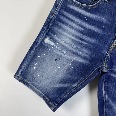 Spring and Summer 2025 New Shorts Trendy Men's Washed Grinding Hole Patch Car Label Small Feet Blue Jeans Men 4