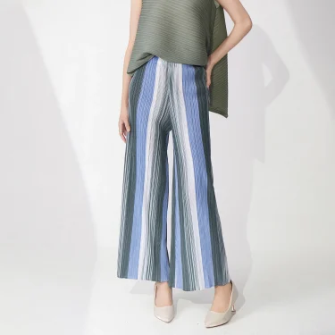 Summer Women's Straight Casual Pants 2025 New Striped Elastic Waist Wide Leg Pants Miyake Pleated Trousers 6