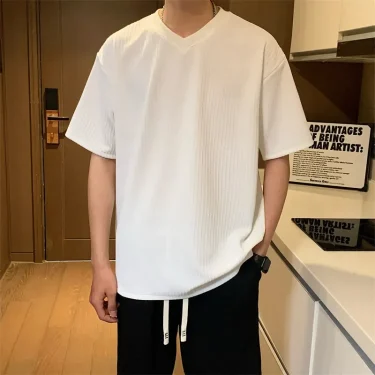 New Men's Casual and Fashionable V-neck Solid Color Short Sleeved T-shirt Breathable and Comfortable Summer Versatile Top 6
