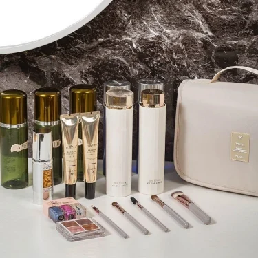 Portable Travel Multi Functional Hanging Cosmetic Bag Business Trip Washable Bag Large Capacity Dry Wet Separation Handheld Bag 3