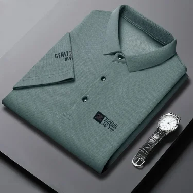 New Men's Business Casual Short Sleeved Shirt with Badge Solid Color Polo Shirt Fashionable Breathable Comfortable Versatile Top 3