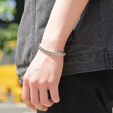 New Stainless Steel Gold Color Cuban Bracelet Men And Women Fashion Hip Hop Punk Jewelry Brithday Gift 5