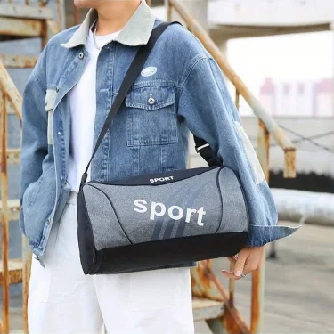 Large Capacity Colorblock Sports Duffle Bag - Spacious Interior, Durable Zipper, Ultra-Lightweight Design 2
