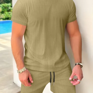 Summer men's short-sleeved and shorts set, simple and casual, high-quality outdoor men's wear, summer fashionable loose pullover 3