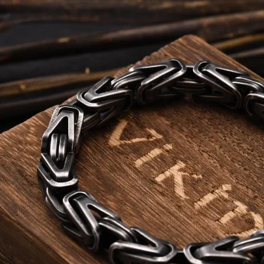 Chunky Byzantine Chain Bracelets for Men Boys,V-shape Stainless Steel Chain Link Wristband,Vintage Rock Punk Jewelry 1