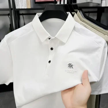 New Men's Business Casual Short Sleeved Shirt with Badge Solid Color Polo Shirt Fashionable Breathable Comfortable Versatile Top 3