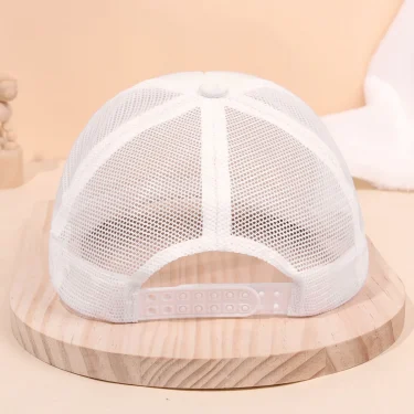 1Pc children's 26 letter printed baseball cap, fashionable sunshade duckbill cap for spring summer, breathable mesh trucker cap 4