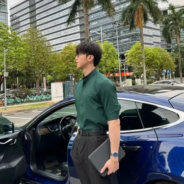 Ice Silk Slim Fit Plain Half Sleeve Men's Shirt With Collar Summer Original Casual Fashion 2025 Button Up Tops Male Shirts Sale 5