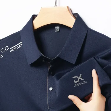 New Men's Business Casual Short Sleeved Shirt with Badge Solid Color Polo Shirt Fashionable Breathable Comfortable Versatile Top 6