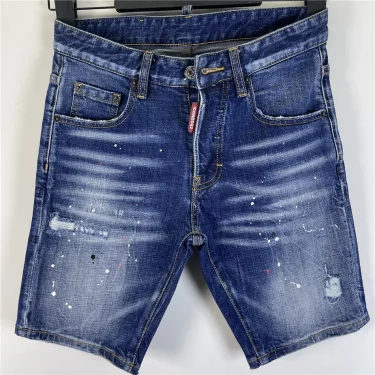 Spring and Summer 2025 New Shorts Trendy Men's Washed Grinding Hole Patch Car Label Small Feet Blue Jeans Men 1