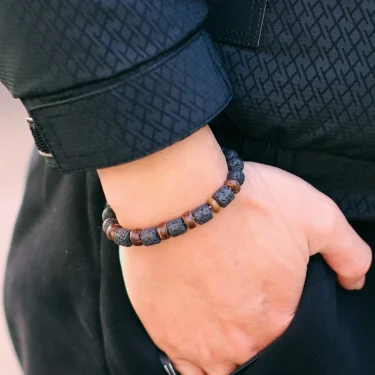 New Mens Wood Bracelet Natural Volcanic Rock Stone Braslet Handmade Prayer Meditation Yoga Braclet Pulsera Madera Hombre Joias 4