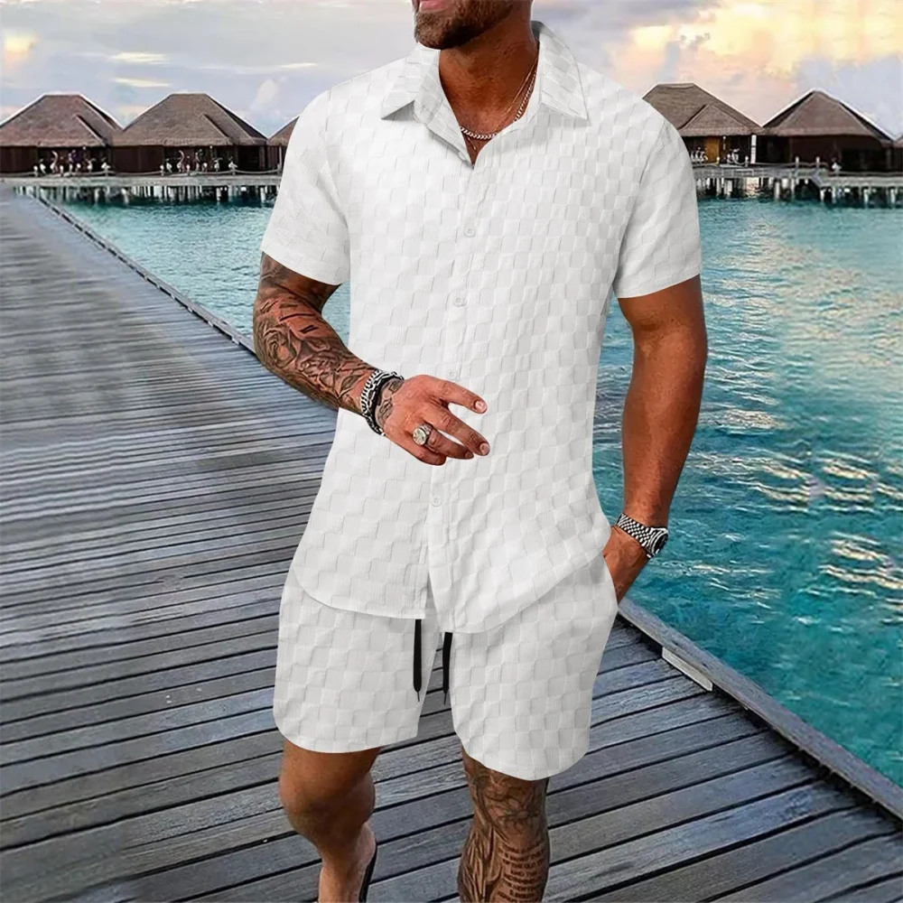 A summer men's beach set featuring a simple solid color short-sleeved shirt with a checkered pattern and drawstring shorts 4