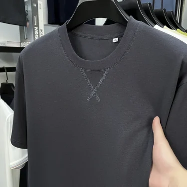 2025 New Men's Korean Casual Short Sleeved Round Neck T-shirt Summer Fashionable and Comfortable Versatile Top 2