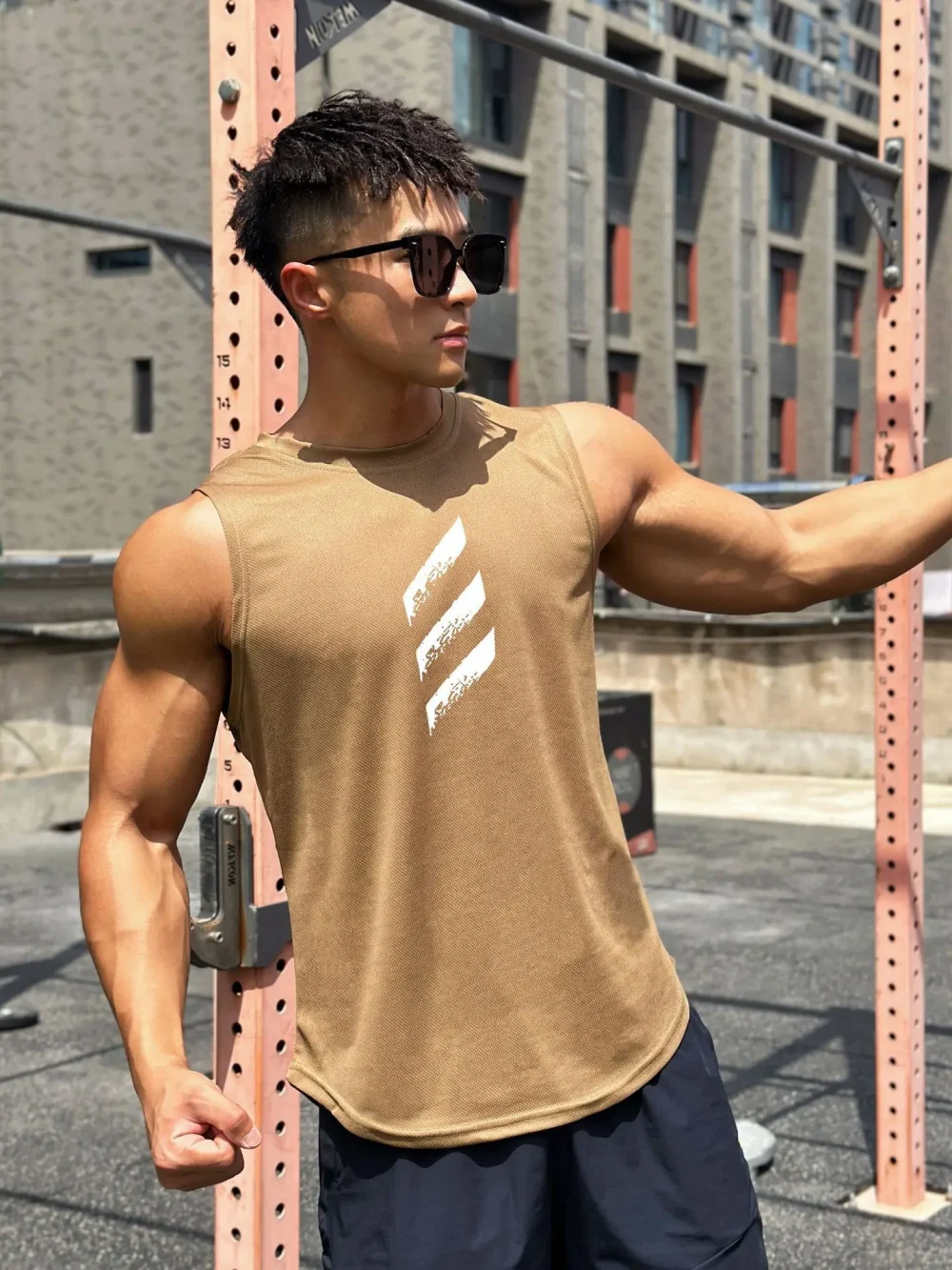 Fashion Simple Men's Tank Tops Casual O-neck Sleeveless Shirts Summer Quick Dry Breathable Gym Tees Outdoor Fitness Sports Vest 4