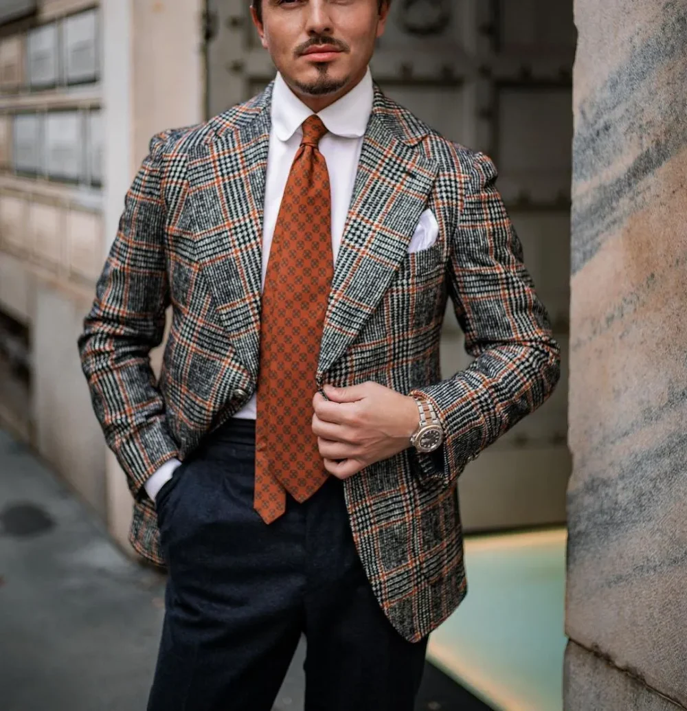 Houndstooth Men's Suits 2 Pieces Blazer Black Pants Single Breasted Peaked Lapel Plaid Wedding Groom Customized Costumes Hommes 2