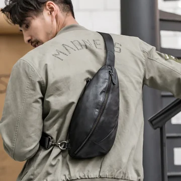 Fashion Genuine Leather Men's Chest Pack Shoulder Bag Messenger Sling Bag Small Leisure Bag Crossbody Black M129 1