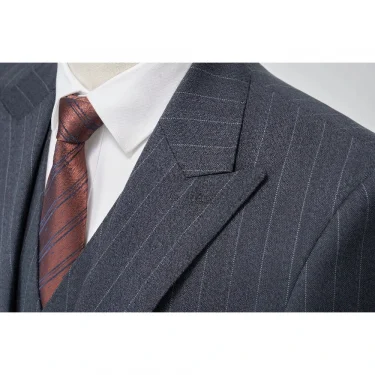 2025 Muscular Groom Suits US Sizes 3D Tailored Italian TR for Broad Shoulders Wedding & Business Set with Adjustable Trousers 4